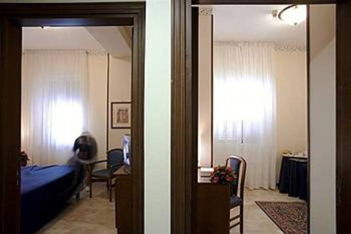 Room 5 of 26