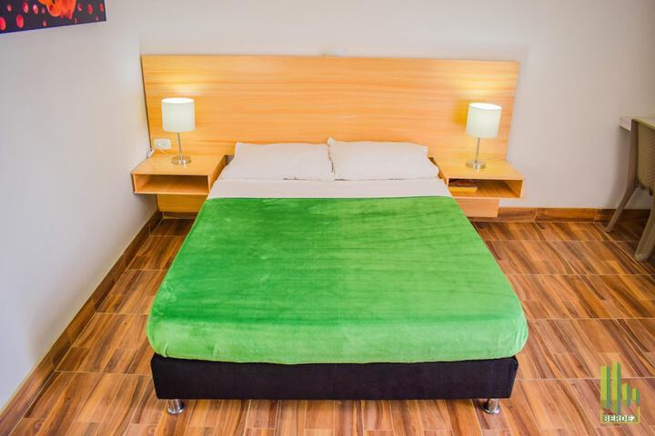 Room 14 of 37