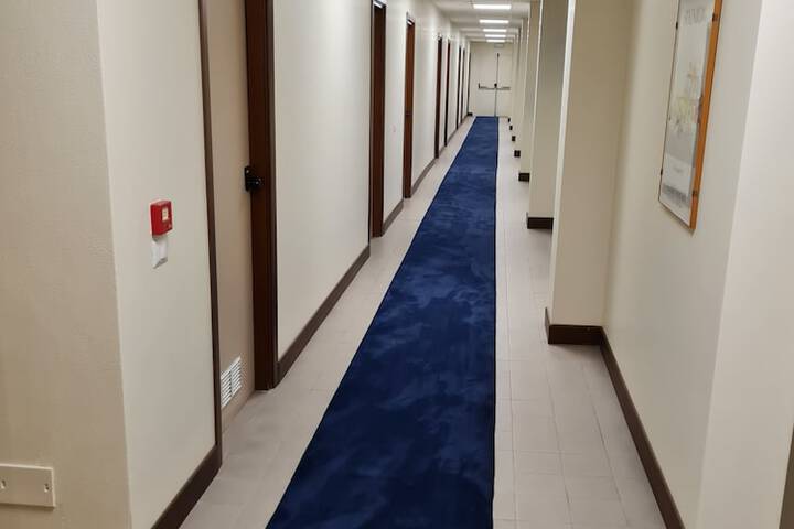 Ballroom/Hall 30 of 40
