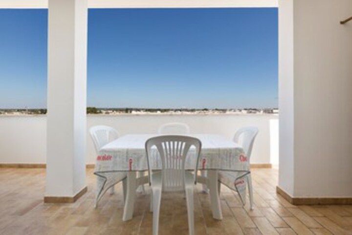 Terrace/Patio 104 of 113