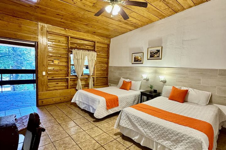 Room 14 of 36