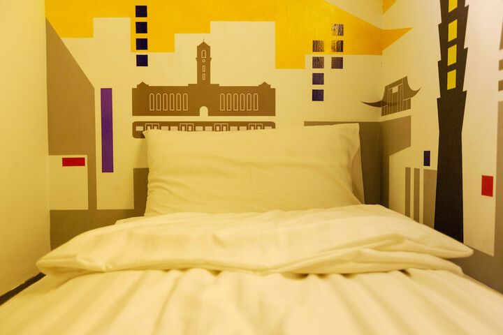 Room 15 of 67