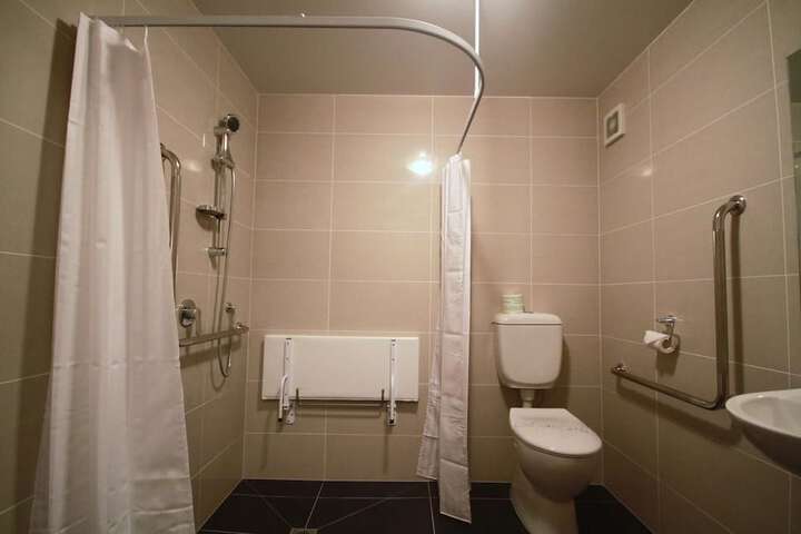 Room 18 of 26