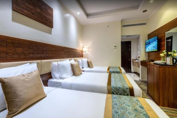 Snood Remaz Hotel