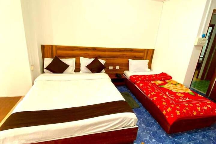 Room 18 of 24