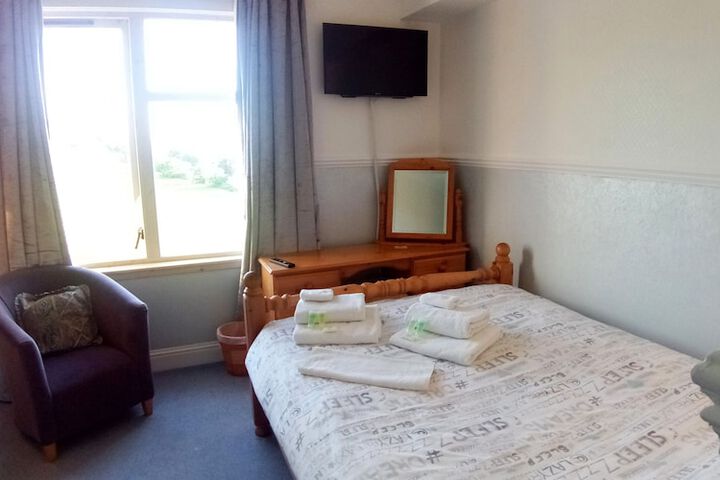 Room 7 of 57