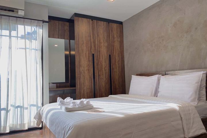Room 10 of 57
