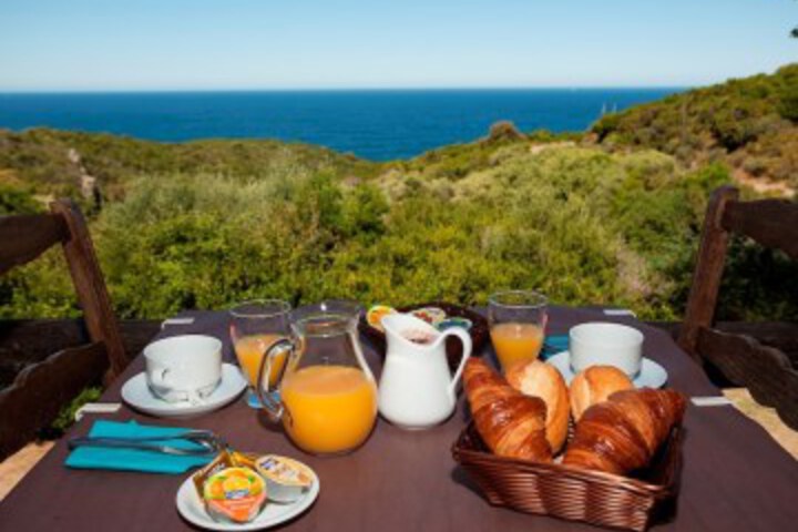 Breakfast/Coffee Service 41 of 69