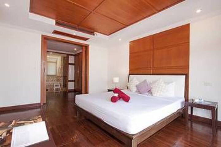 Room 18 of 36