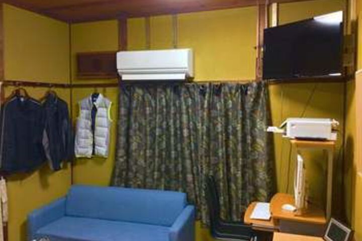 Room 40 of 46