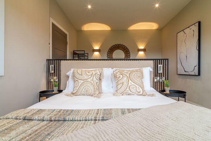 Room 48 of 250