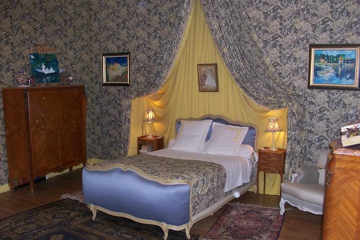 guest_rooms