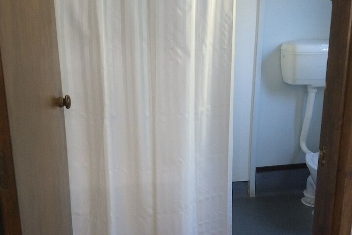 Room 27 of 67