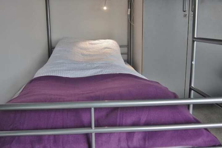 Room 146 of 276
