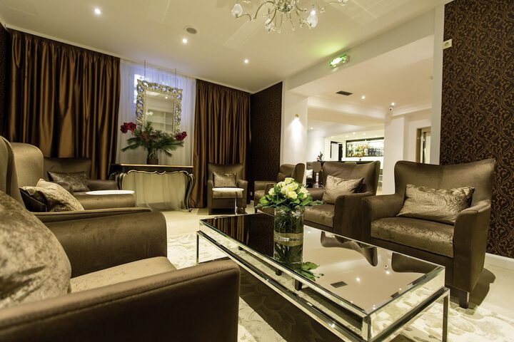 Hotel Interior 7 of 104