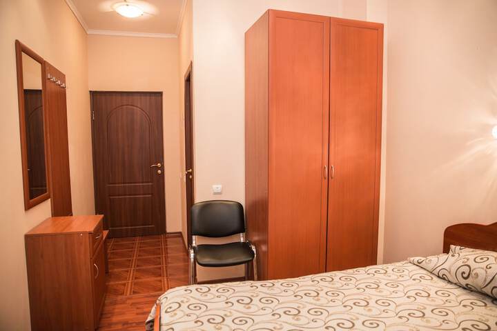 Room 8 of 64