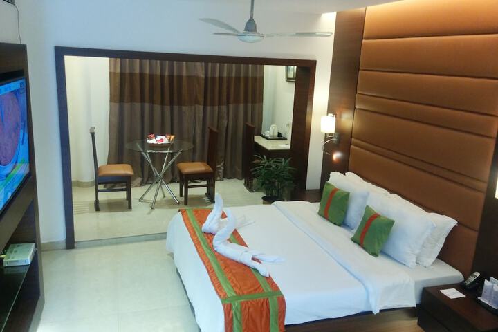 Room 25 of 134