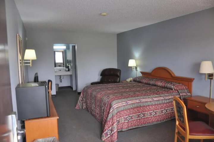 Room 3 of 15