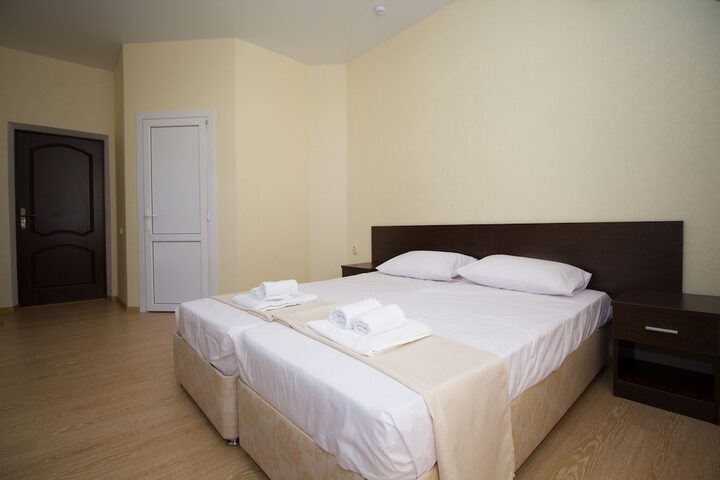 Room 9 of 46