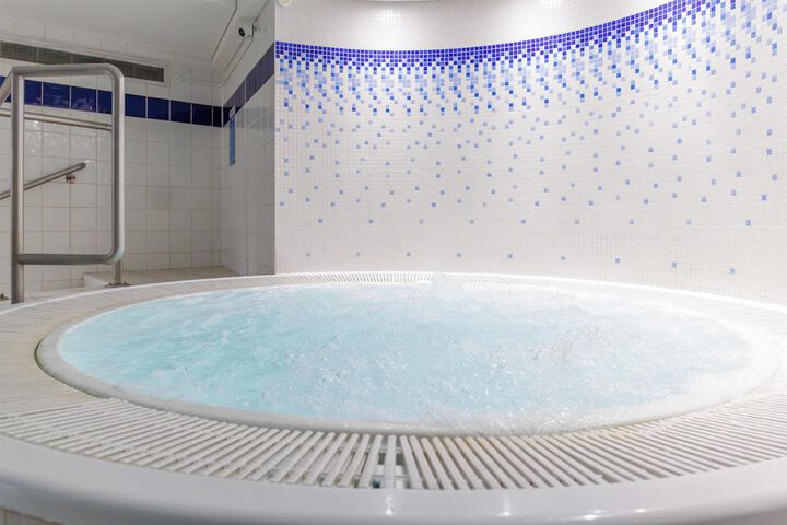 Spa 76 of 192