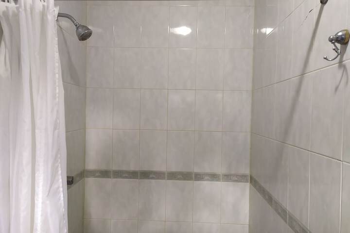 Room 40 of 51