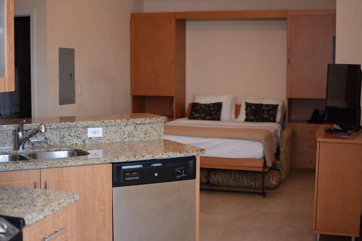 Room 27 of 129