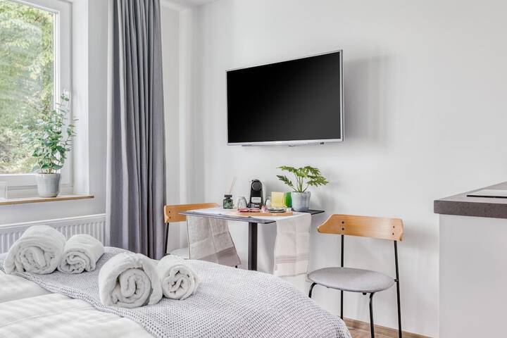 Room 51 of 70
