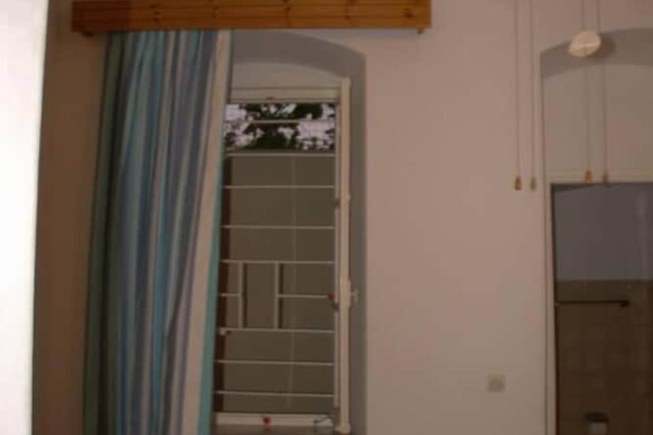 Room 22 of 31