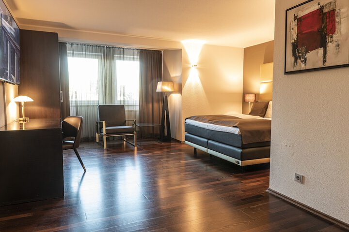 Room 37 of 105