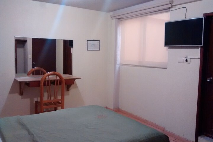 Room 8 of 36