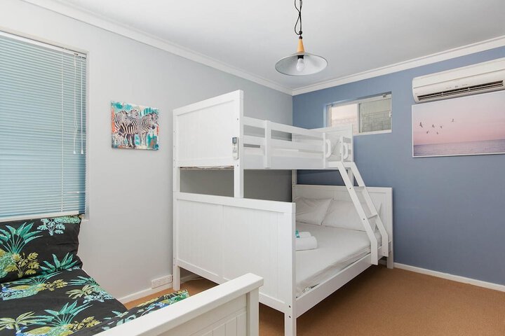 Room 10 of 53