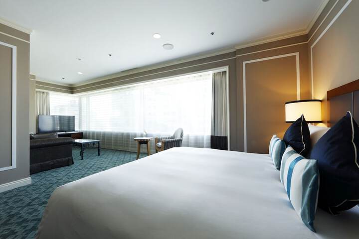 Room 20 of 148