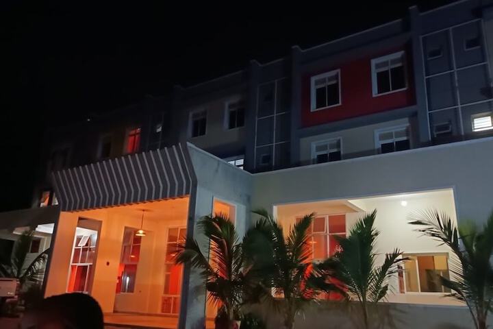 Hotel 32 of 48