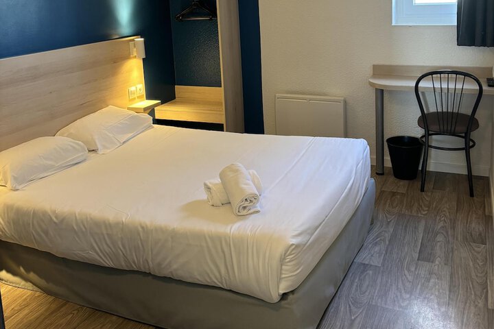Room 19 of 41