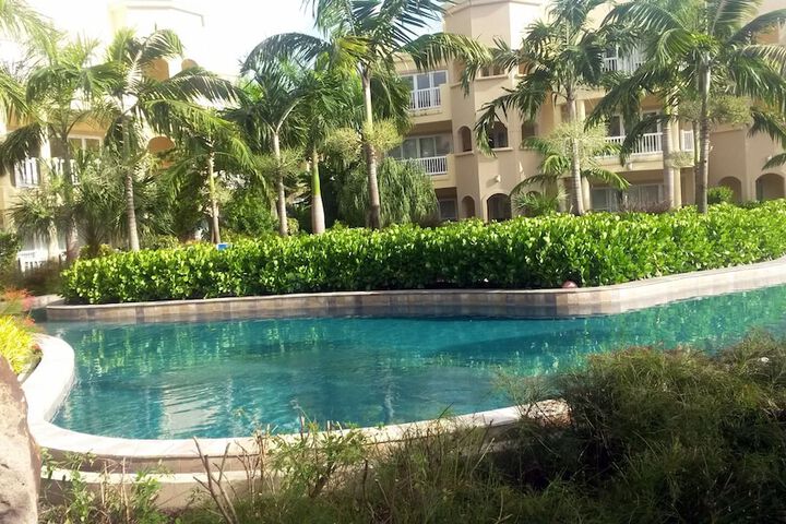 Pool 39 of 60