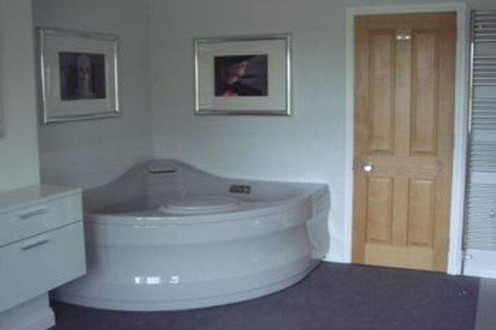 Room 8 of 20