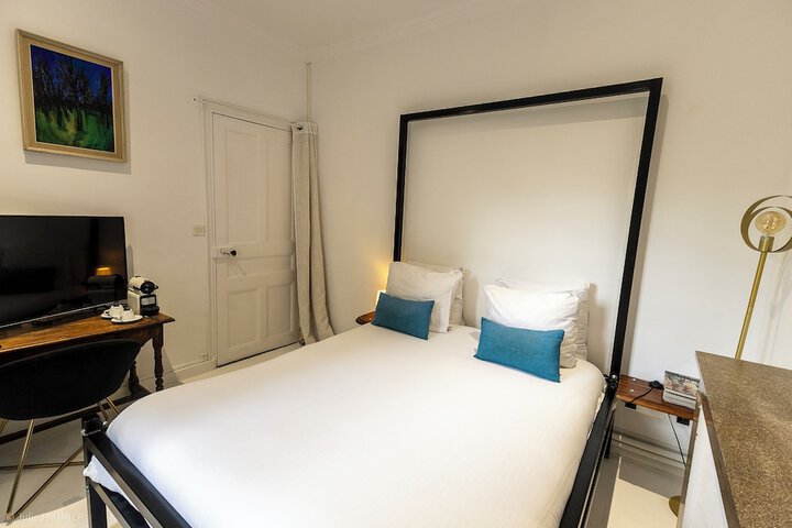Room 20 of 104