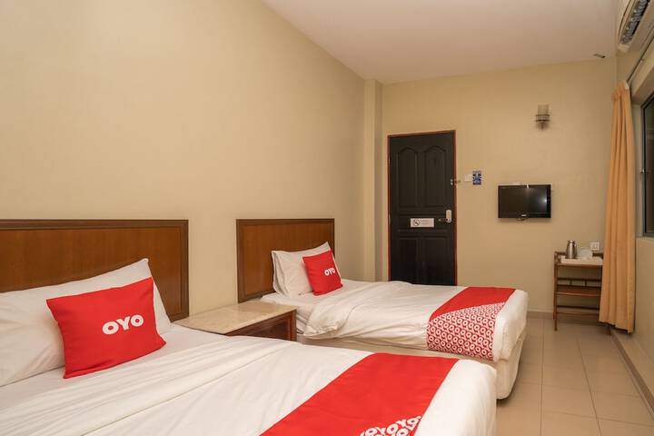 Room 13 of 31