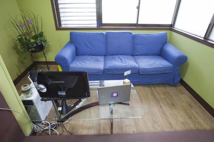 Room 7 of 36