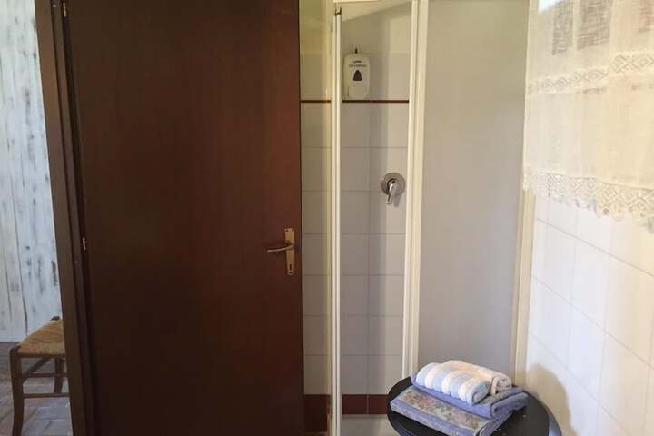 Room 44 of 78