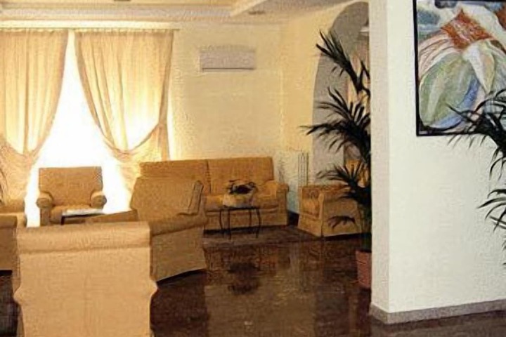 Hotel Interior 4 of 17