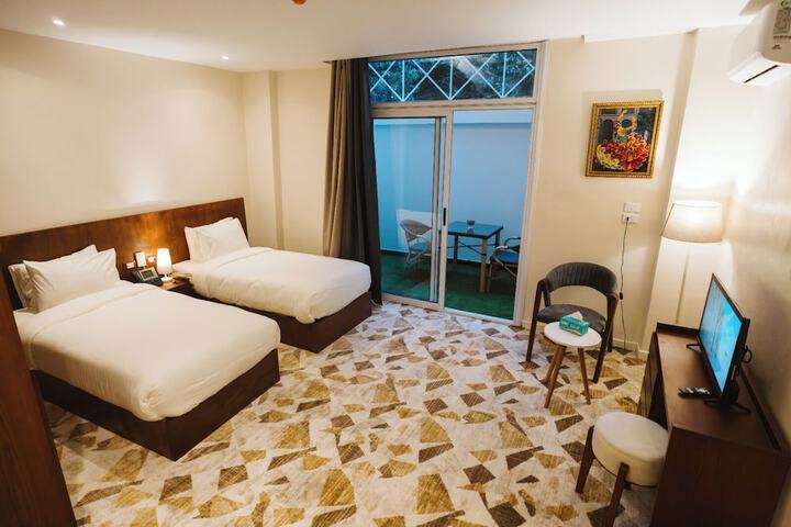 Room 3 of 23