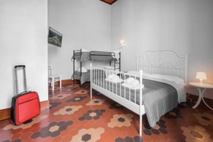 Room 45 of 72