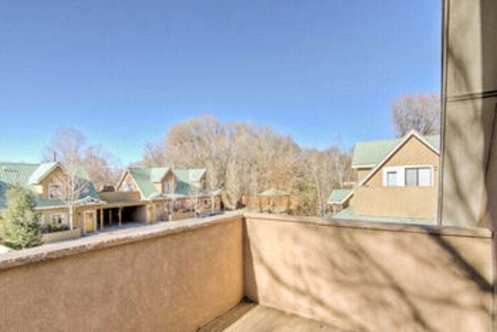 Terrace/Patio 7 of 12