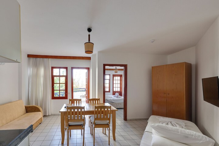 Room 40 of 72