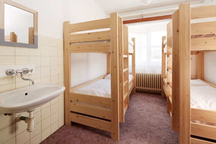Room 14 of 54