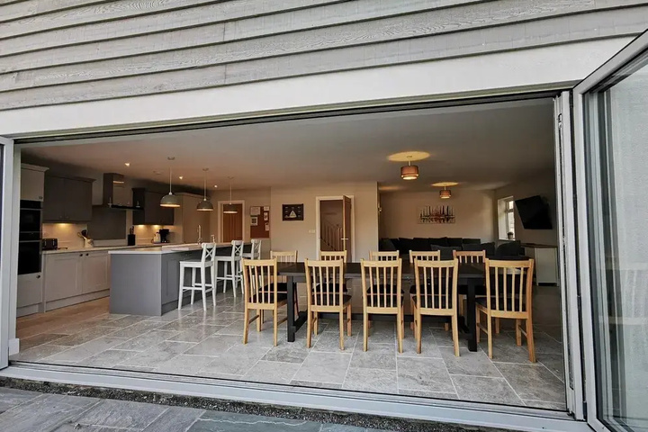 Terrace/Patio 6 of 14