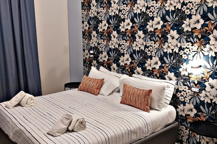 Room 14 of 37
