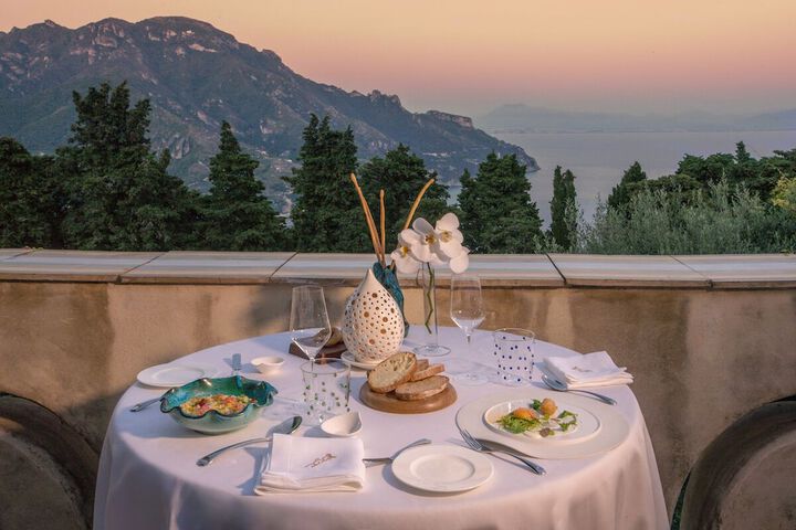 Dining 125 of 137