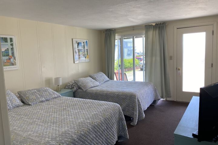 Room 13 of 84